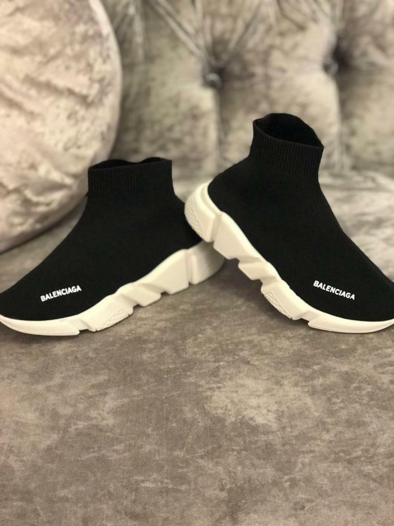 balenciaga size 2.5